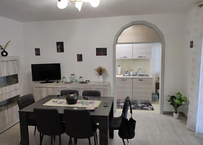 Casa 6 Posti Letto - Grazia Trinitapoli