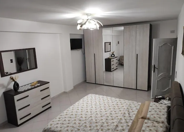 Casa 6 Posti Letto - Grazia Daire Trinitapoli
