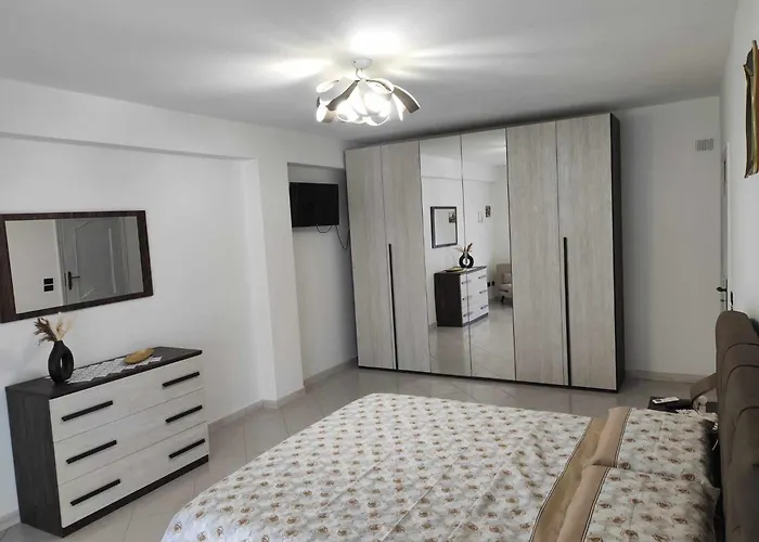 Daire Casa 6 Posti Letto - Grazia *