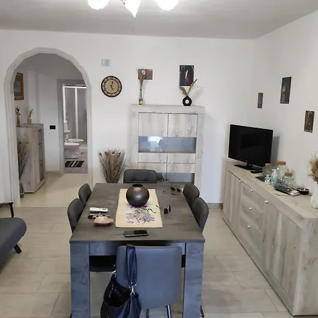 Apartman Casa 6 Posti Letto - Grazia Trinitapoli