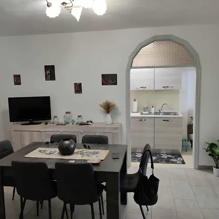 Casa 6 Posti Letto - Grazia Trinitapoli